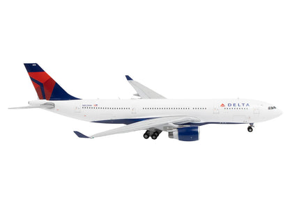 Airbus A330-200 Commercial Aircraft "Delta Air Lines" (N852NW) White with Red and Blue Tail 1/400 Diecast Model Airplane by GeminiJets