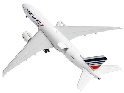 Boeing 777F Commercial Aircraft "Air France Cargo" (F-GUOC) White with Red and Blue Striped Tail "Interactive Series" 1/400 Diecast Model Airplane by GeminiJets