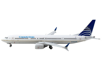 Boeing 737 MAX 9 Commercial Aircraft "Copa Airlines" (HP-9907CMP) White with Blue Tail 1/400 Diecast Model Airplane by GeminiJets-DiecastModeler.com