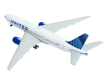 Boeing 777-200ER Commercial Aircraft "United Airlines" (N798UA) White with Blue Tail 1/400 Diecast Model Airplane by GeminiJets
