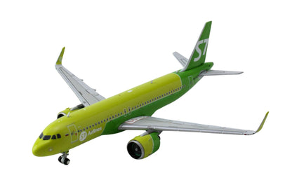 Airbus A320neo Commercial Aircraft "S7 Airlines" (RA-73428) Green Two-Tone 1/400 Diecast Model Airplane by GeminiJets-DiecastModeler.com