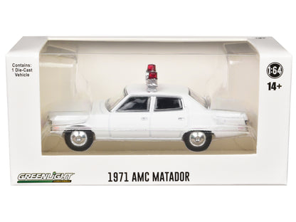 1971 AMC Matador Police Car White with Light Bar "Hot Pursuit - Hobby Exclusive" Series 1/64 Diecast Model Car by Greenlight