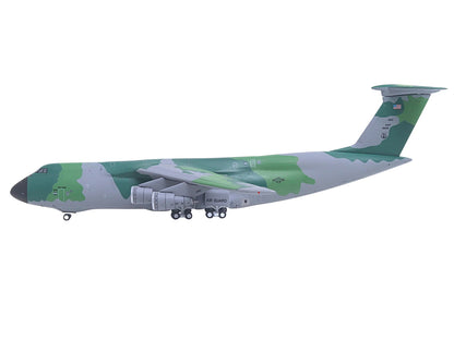 Lockheed C-5M Super Galaxy Transport Aircraft "New York Air National Guard 105th Airlift Wing Stewart Air National Guard Base" United States Air Force (68-0226) Green Camouflage "Gemini Macs" Series 1/400 Diecast Model Airplane by GeminiJets
