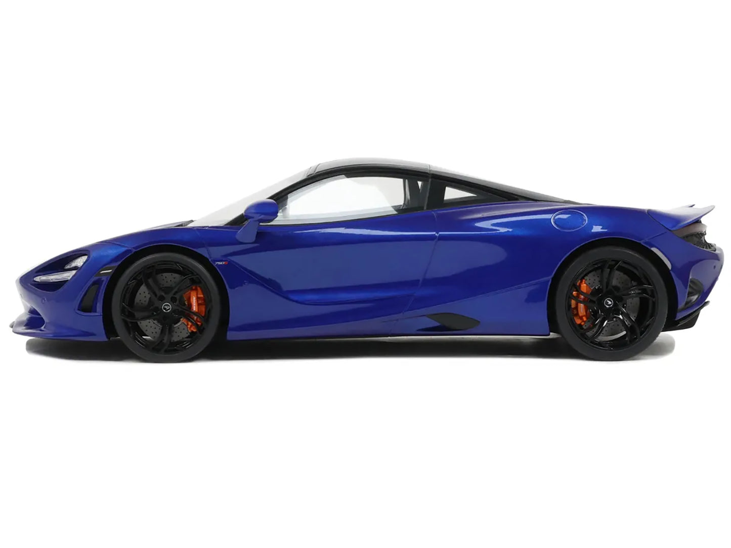 2023 McLaren 750S Coupe Blue Metallic with Black Top 1/18 Model Car by GT Spirit