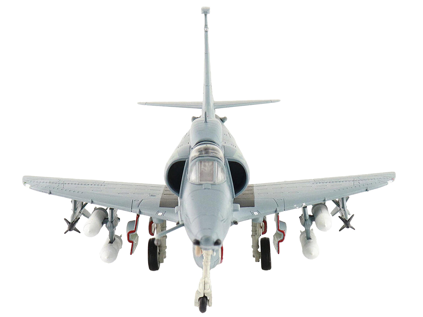 Douglas A-4M Skyhawk Aircraft "VMA-131 Diamondbacks" (1993) United States Marines "Air Power Series" 1/72 Diecast Model by Hobby Master-DiecastModeler.com