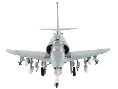 Douglas A-4M Skyhawk Aircraft "VMA-131 Diamondbacks" (1993) United States Marines "Air Power Series" 1/72 Diecast Model by Hobby Master-DiecastModeler.com