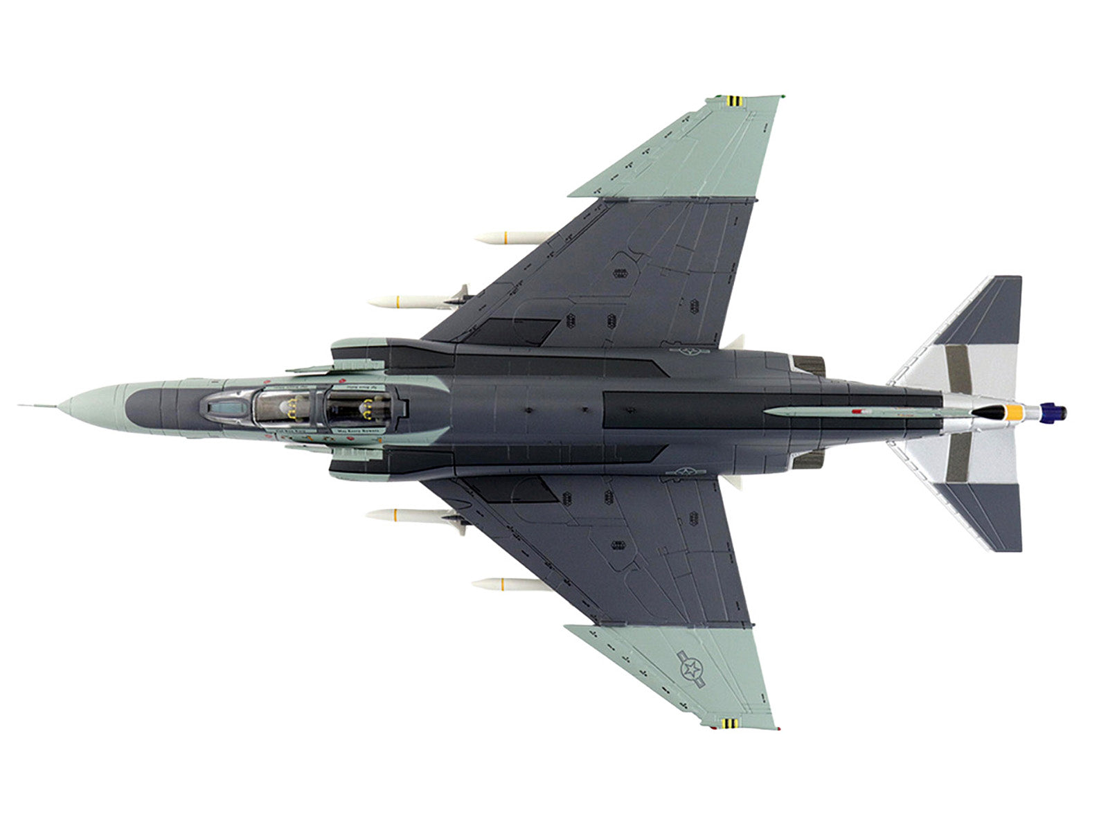 McDonnell Douglas F-4G Phantom II Fighter-Bomber Aircraft "Wild Weasels 69-7253 561st TFS 35th TFW George AFB" (1991) United States Air Force "Air Power Series" 1/72 Diecast Model by Hobby Master-DiecastModeler.com