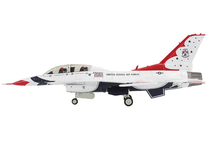 Lockheed F-16D Fighting Falcon Fighter Aircraft "No.7 Thunderbirds Nellis Air Force Base" (2017) United States Air Force "Air Power Series" 1/72 Diecast Model by Hobby Master-DiecastModeler.com