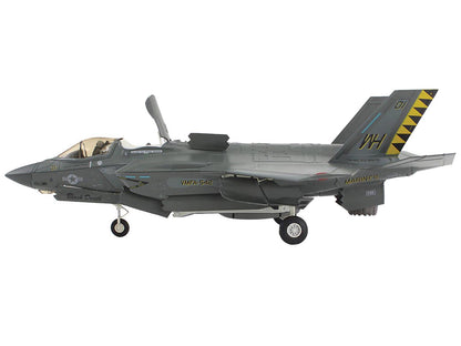 Lockheed Martin F-35B Lightning II Aircraft "Black Death VMFA-542 MCAS Cherry Point" (2023) United States Marine Corps "Air Power Series" 1/72 Diecast Model by Hobby Master