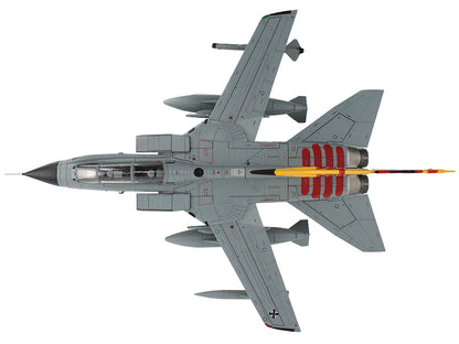 Panavia Tornado IDS Aircraft "FlgAusZLw Holloman AFB" (2014) German Luftwaffe "Air Power Series" 1/72 Diecast Model by Hobby Master-DiecastModeler.com