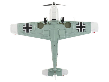 Messerschmitt Bf 109E-3 Fighter Aircraft "Yellow 15 Karl Wolff III/JG 52 France" (1940) German Luftwaffe "Air Power Series" 1/48 Diecast Model by Hobby Master