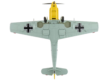 Messerschmitt Bf 109E-3 Fighter Aircraft "White 4 Unteroffizier Horst Perez 4/JG 26" (1940) German Luftwaffe "Air Power Series" 1/48 Diecast Model by Hobby Master
