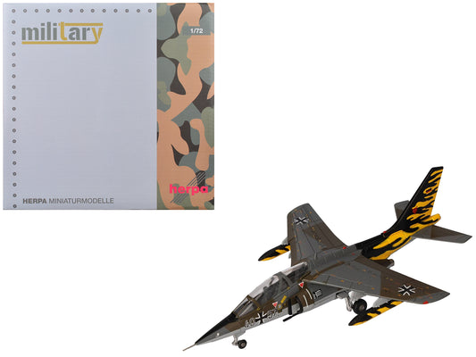 Dassault Alpha Jet A Aircraft "40+57 Fighter-Bomber Wing 43 JaboG 43 Oldenburg Air Base NATO Tiger Meet 1991" German Luftwaffe "Military" Series 1/72 Diecast Model Airplane by Herpa-DiecastModeler.com