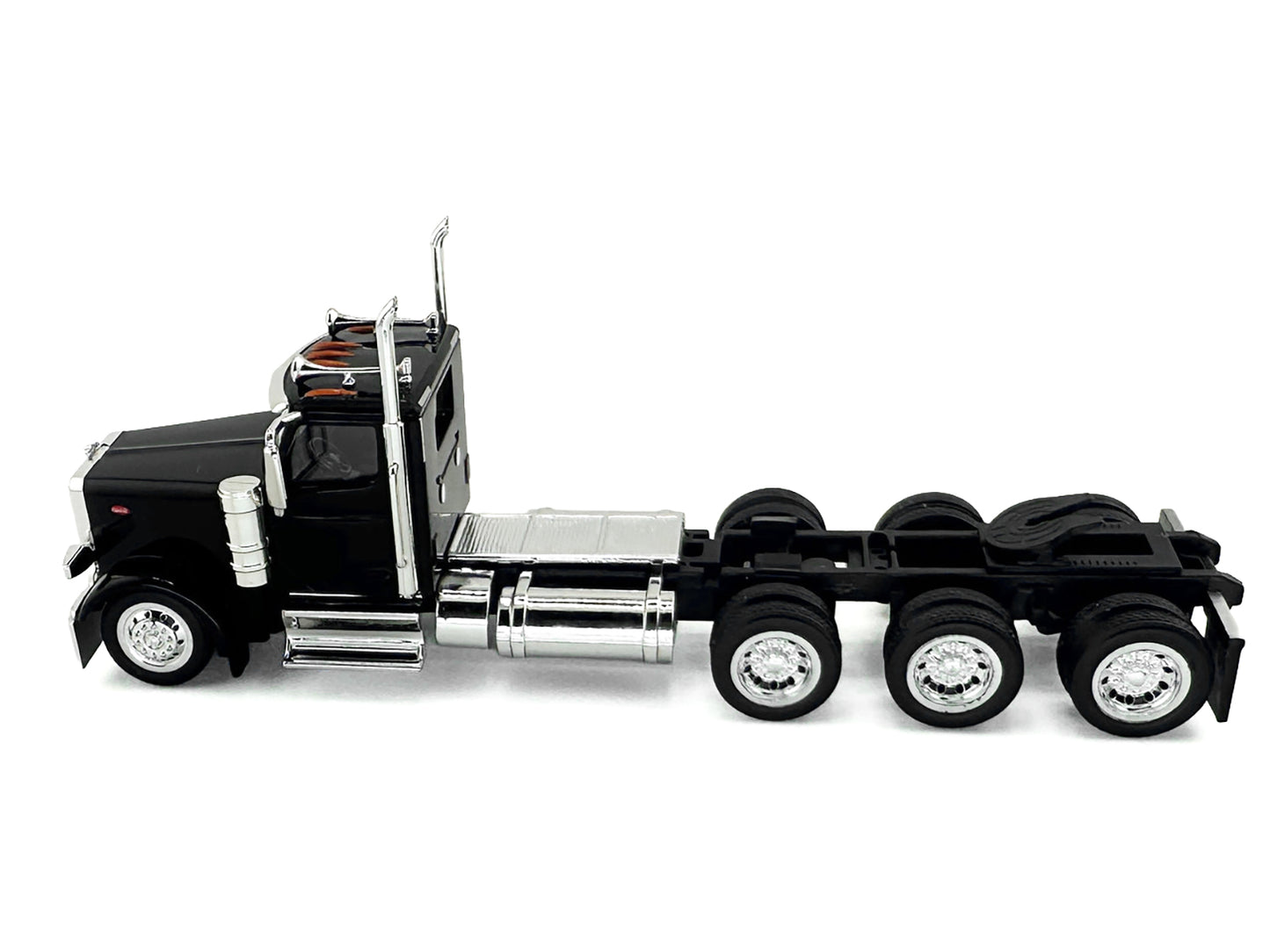 Peterbilt 589 3-Axel Day Cab Black 1/87 (HO) Plastic Model Car by HO Logistics
