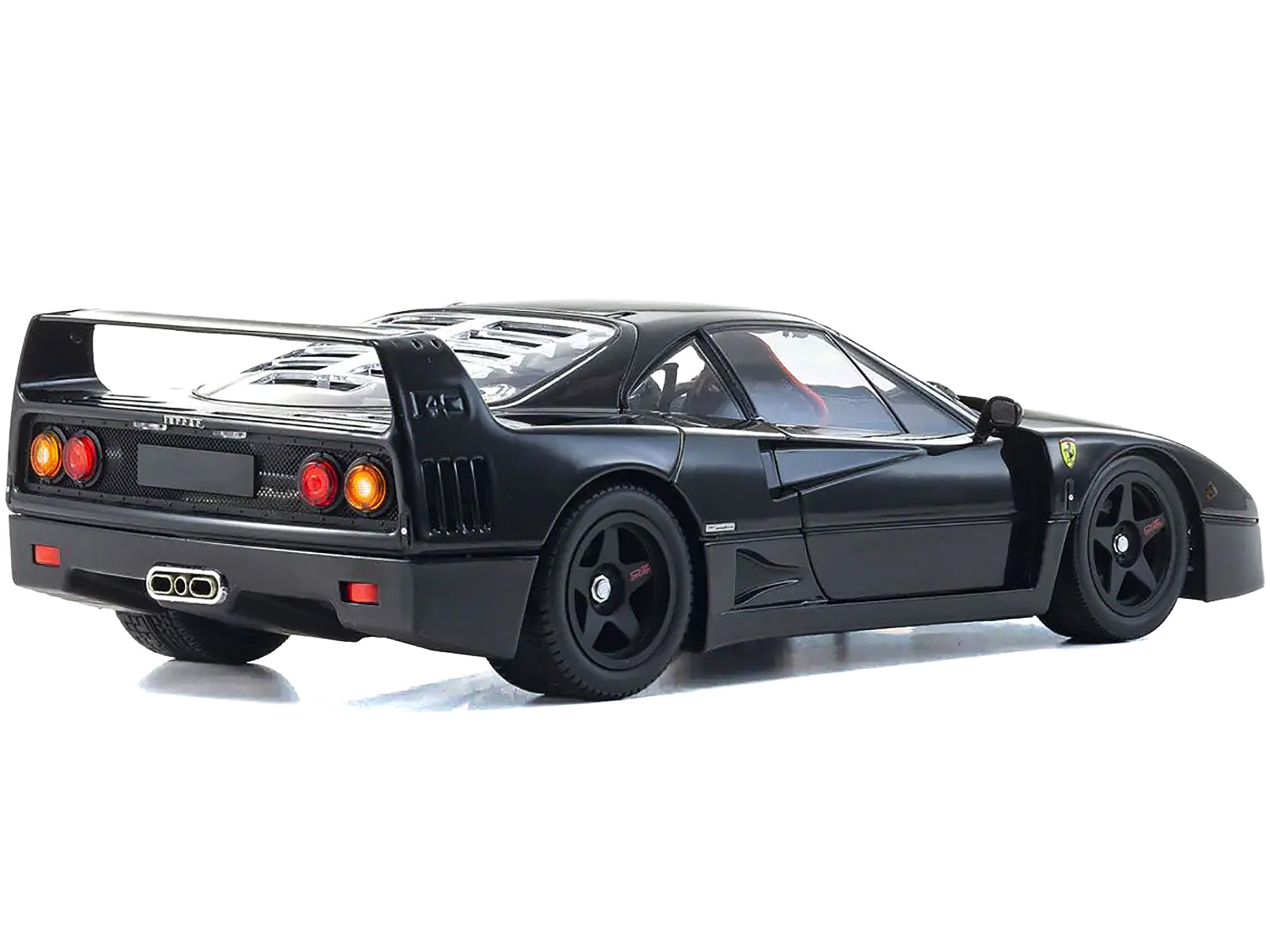 Ferrari F40 Black 1/18 Diecast Model Car by Kyosho-DiecastModeler.com