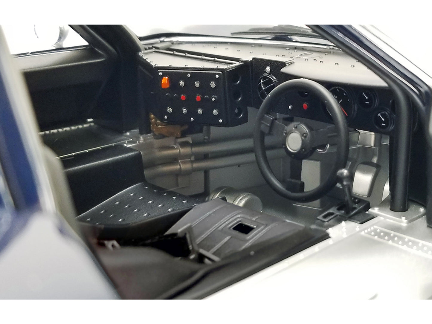 Ford GT40 MKIV #4 Denny Hulme - Lloyd Ruby "Holman & Moody" "24 Hours of Le Mans" (1967) "Masterpiece Collection" 1/12 Diecast Model Car by ACME