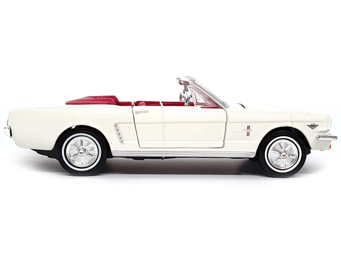 1964 1/2 Ford Mustang Convertible White with Red Interior James Bond 007 "Goldfinger" (1964) Movie "James Bond Collection" Series 1/24 Diecast Model Car by Motormax-DiecastModeler.com