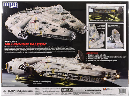 Skill 3 Model Kit Han Solo's Millennium Falcon "Star Wars: A New Hope" (1977) Movie 1/72 Scale Model by MPC
