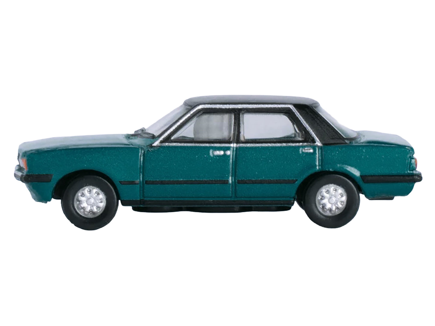 Ford Cortina Mk5 RHD (Right Hand Drive) Cosmos Blue Metallic with Black Top 1/148 (N) Scale Diecast Model Car by Oxford Diecast