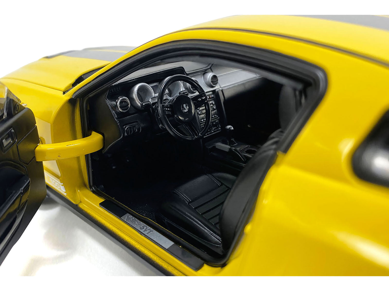 2007 Ford Shelby GT500 Yellow with Silver Stripes "Shelby Collectibles" Series 1/18 Diecast Model Car by ACME-DiecastModeler.com