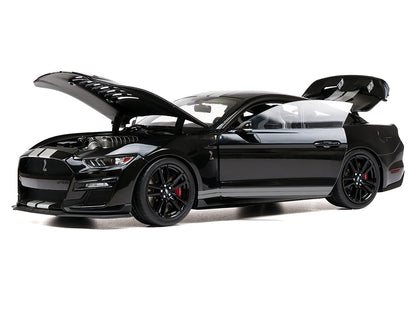 2022 Ford Mustang Shelby GT500 Black with Silver Stripes 1/18 Diecast Model Car by IXO Models-DiecastModeler.com
