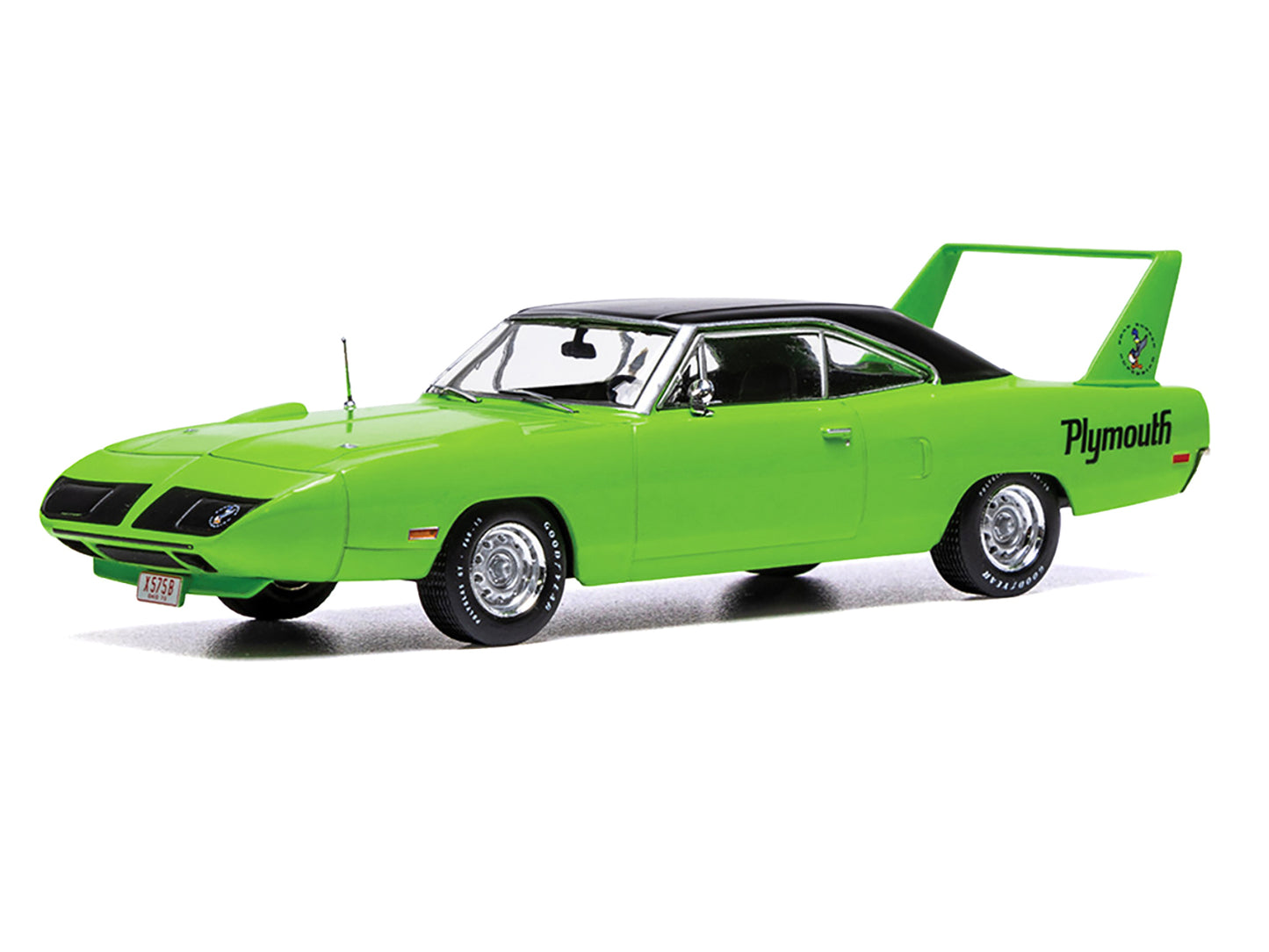 1970 Plymouth Road Runner Superbird Green with Black Vinyl Top 1/43 Diecast Model by IXO Models