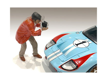 "Race Day 1" Figurine III for 1/18 Scale Models by American Diorama-DiecastModeler.com