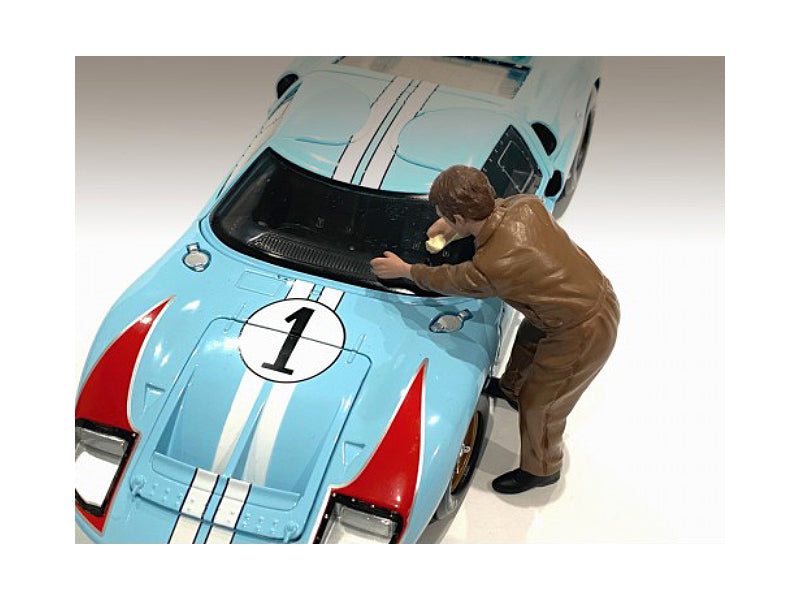 "Race Day 1" Figurine V for 1/18 Scale Models by American Diorama-DiecastModeler.com