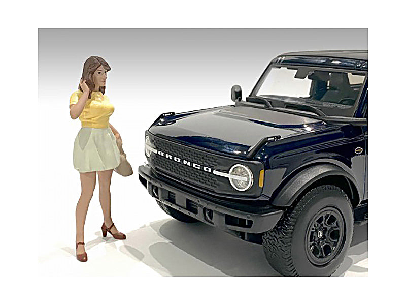 "The Dealership" Customer II Figurine for 1/24 Scale Models by American Diorama