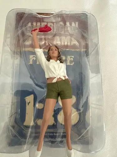 American Diorama Figurine - 70s Style Figure - II ( scale, Green/White) 1:18-DiecastModeler.com