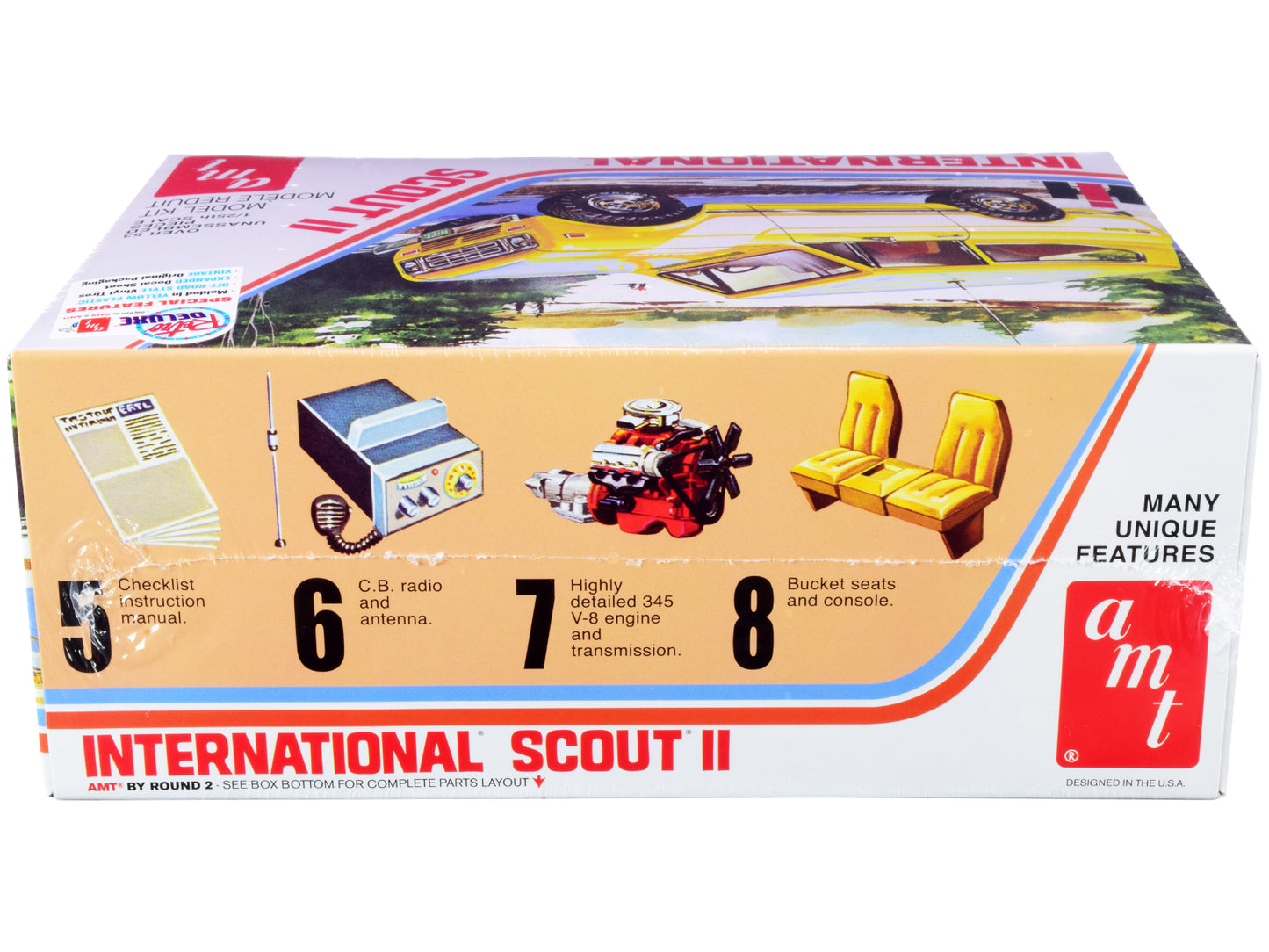 Skill 2 Model Kit IH International Harvester Scout II 1/25 Scale Model by AMT