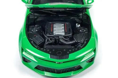 AW - Muscle Cars USA | 2017 Chevy® Camaro® SS™ Hard Top - 1:18-DiecastModeler.com