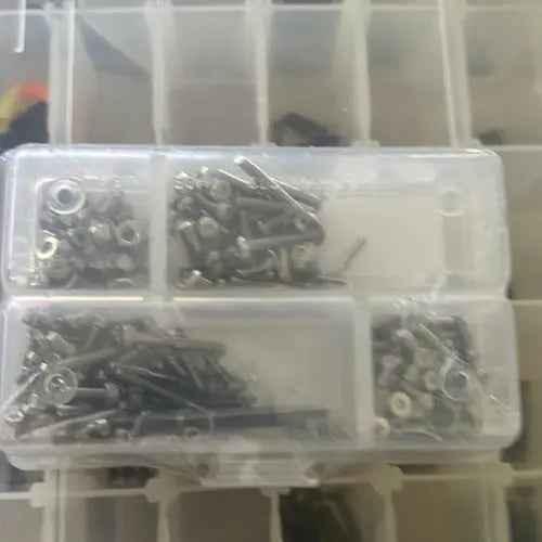 axi011 – Axial SCX10 Honcho RTR Stainless Steel Screw-DiecastModeler.com