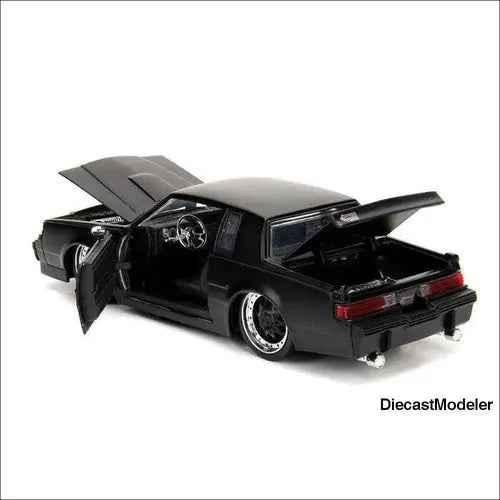 Bigtime Muscles Buick Grand National Hard Top (1987, 1/24 scale Black-Not-Boxed)-DiecastModeler.com