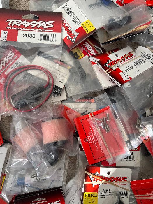 Bundle of Traxxas parts - New-DiecastModeler.com