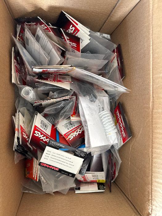 Bundle of Traxxas parts - New-DiecastModeler.com