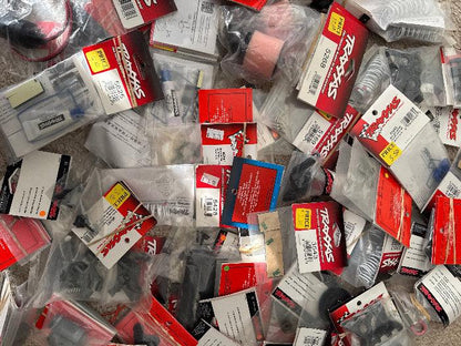 Bundle of Traxxas parts - New-DiecastModeler.com