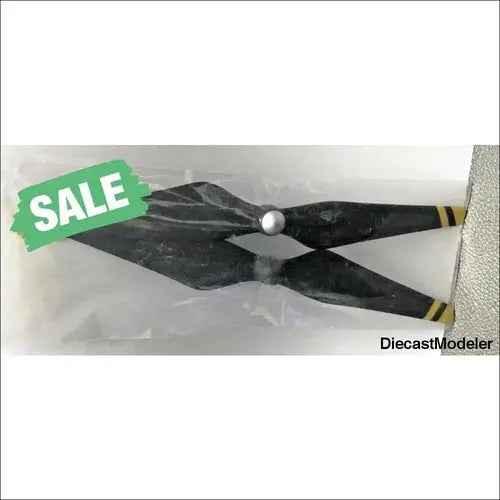 DJI - 9450 Self-tightening rotor (Black w/ Yellow stripes)-DiecastModeler.com