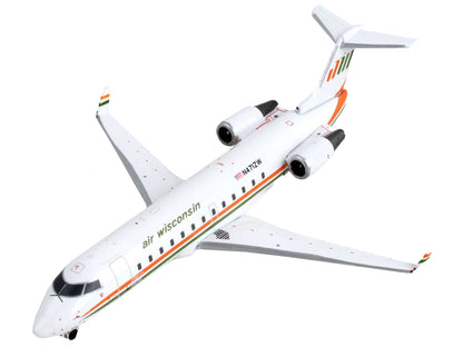 Bombardier CRJ200 Commercial Aircraft "Air Wisconsin" White with Orange and Green Stripes 1/400 Diecast Model Airplane by GeminiJets