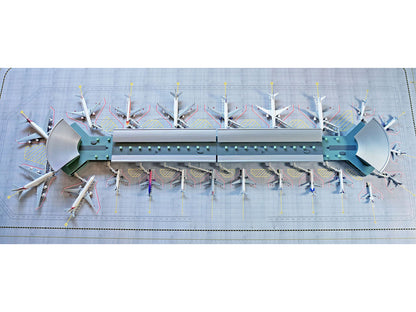 Deluxe Airport Mat for 1/400 Scale Models by GeminiJets
