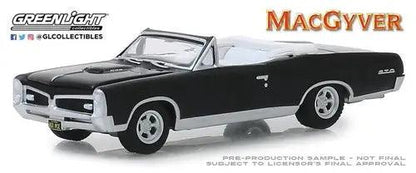Greenlight - 1-64 Hollywood 24 - 1967 Pontiac GTO Convertible - MacGyver-DiecastModeler.com