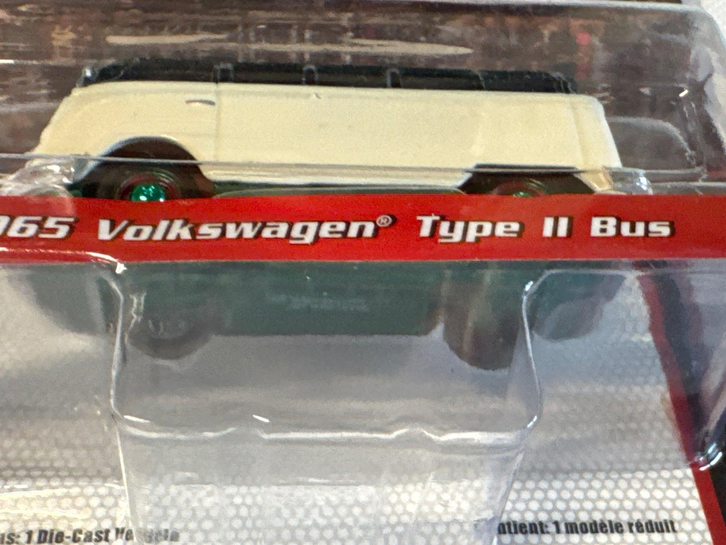 Greenlight - 1:64 Barrett-Jackson Series 4 - 1965 VW Type II 21-Window Deluxe Bus (GREEN)-DiecastModeler.com