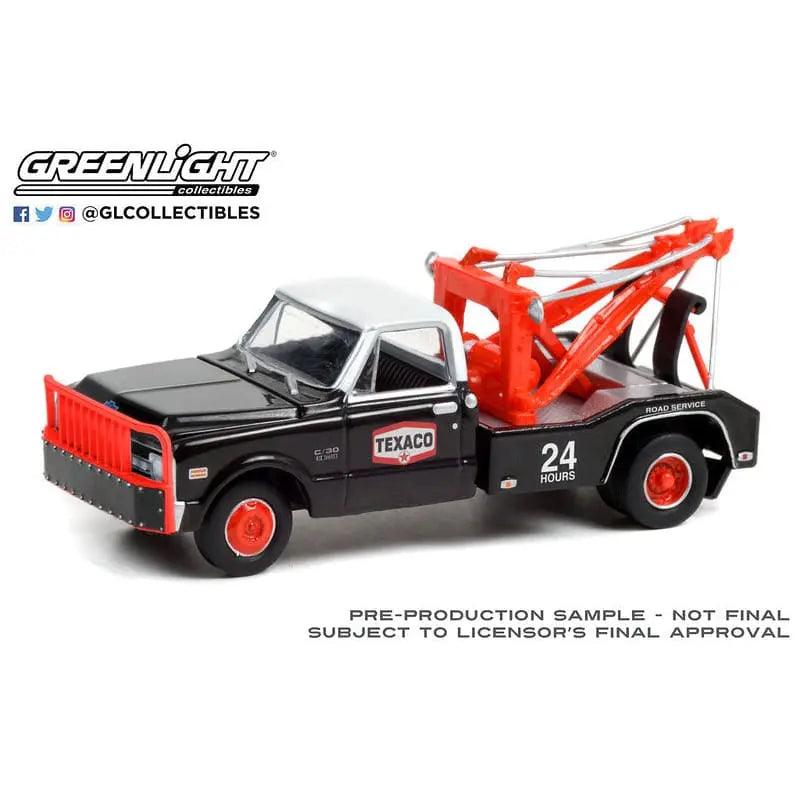 Greenlight - 1970 Chevrolet C-30 Dually Wrecker - Texaco 24 Hour Road Service -1:64 diecast-DiecastModeler.com