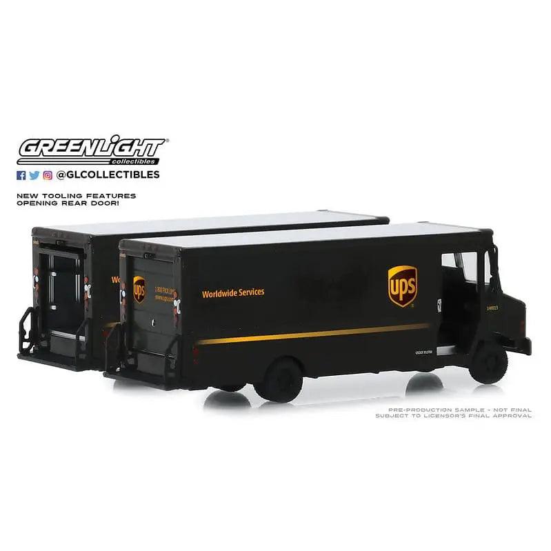 Greenlight HD Truck Series 17 - 1/64 Scale UPS 2019 Package Truck-DiecastModeler.com