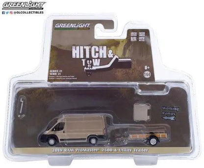 Greenlight - Hitch & Tow Series 21 | 2019 Ram Promaster 2500 Cargo High Roof and-DiecastModeler.com