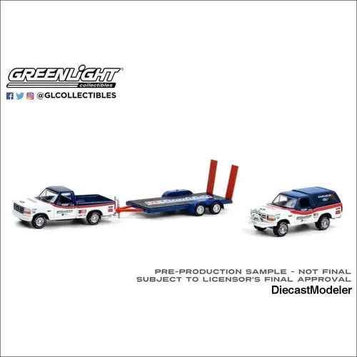GreenLight Hitch & Tow Series 3 - 1/64 Scale Diecast Trucks (CASE/6PCS)-DiecastModeler.com