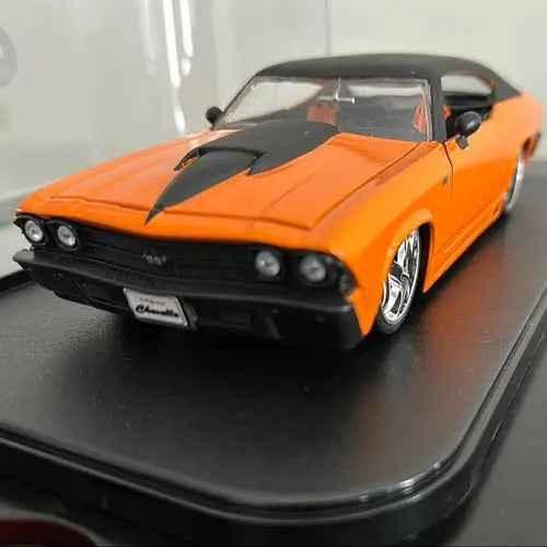 Jada 1969 Chevy Chevelle SS Bigtime Muscle 1:24 Scale-DiecastModeler.com