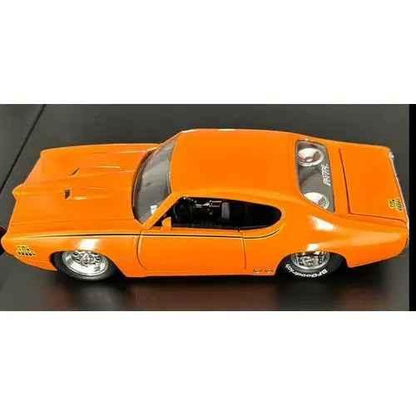Jada 1969 Pontiac GTO Judge - Diecast-DiecastModeler.com