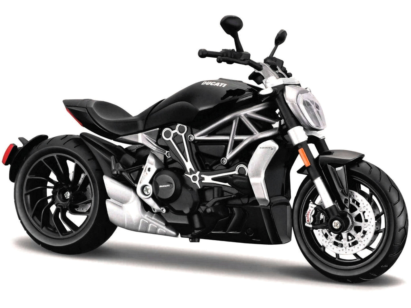 Ducati X Diavel S Black 1/12 Diecast Motorcycle Model by Maisto-DiecastModeler.com