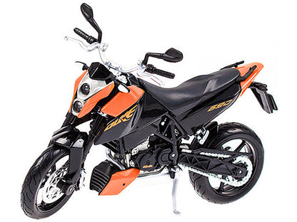 KTM 690 Duke Orange and Black 1/12 Diecast Motorcycle Model by Maisto
